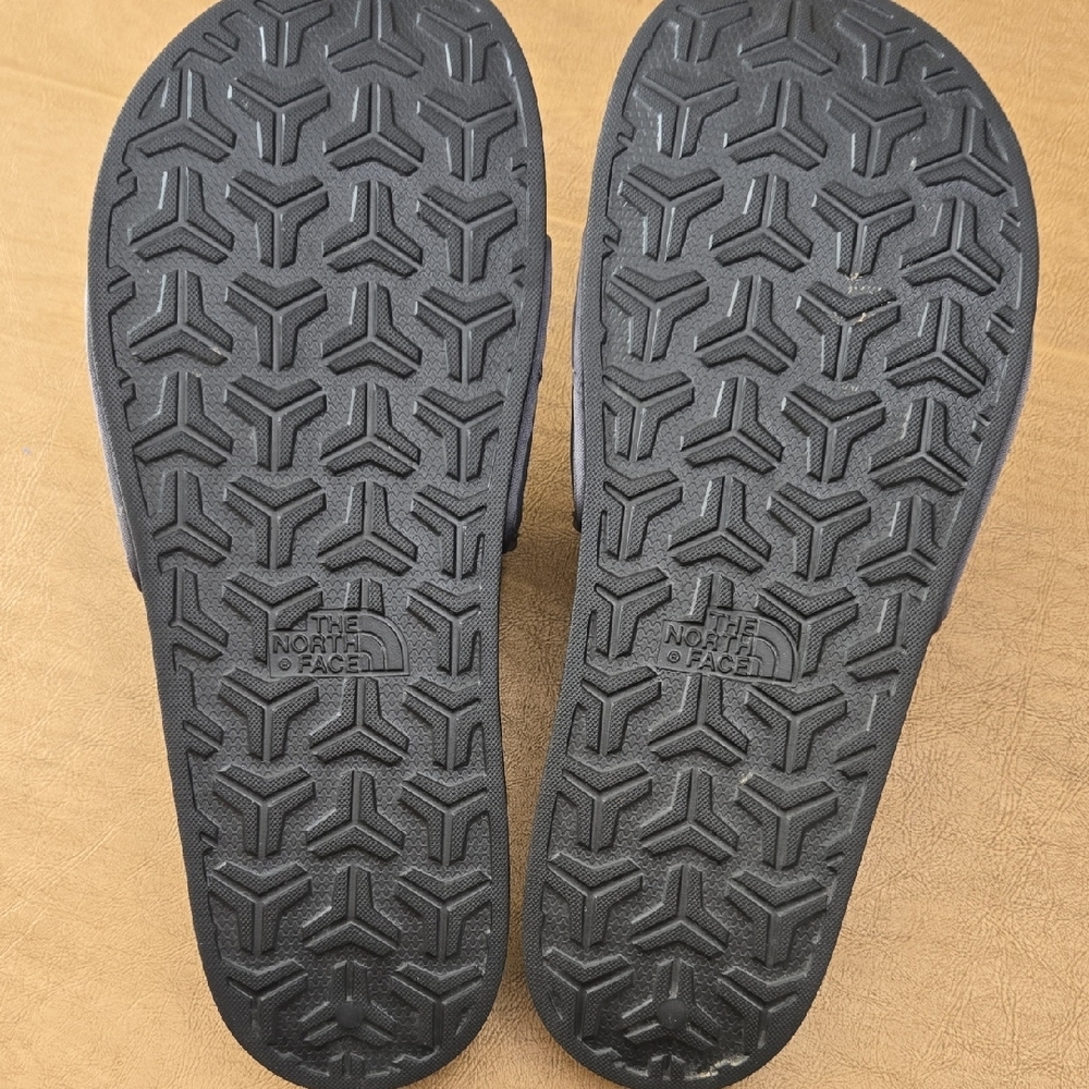 The North Face Black Slides with Yellow Logo, Men's Size 11 - Picture 5 of 9